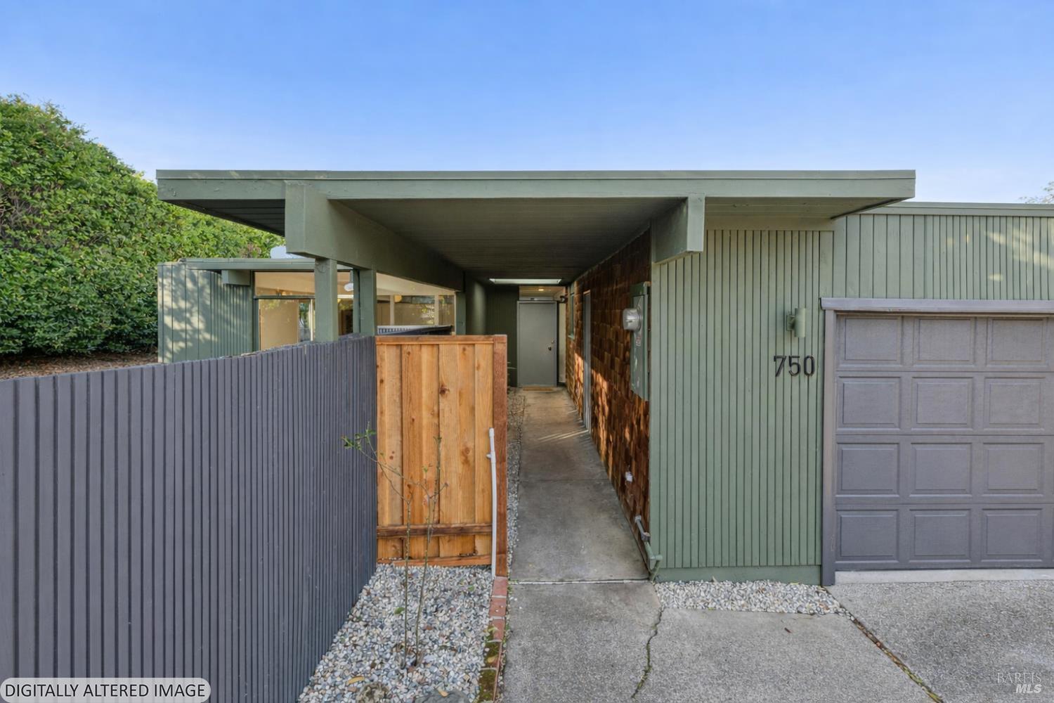 750 Montecillo Road