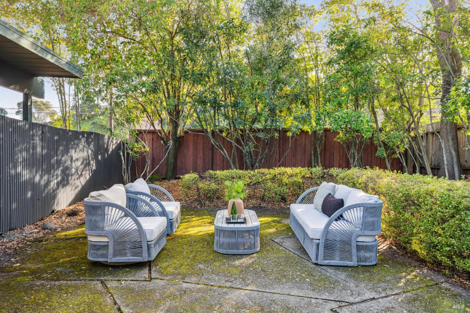 750 Montecillo Road