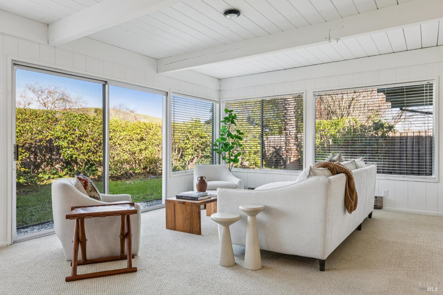 750 Montecillo Road