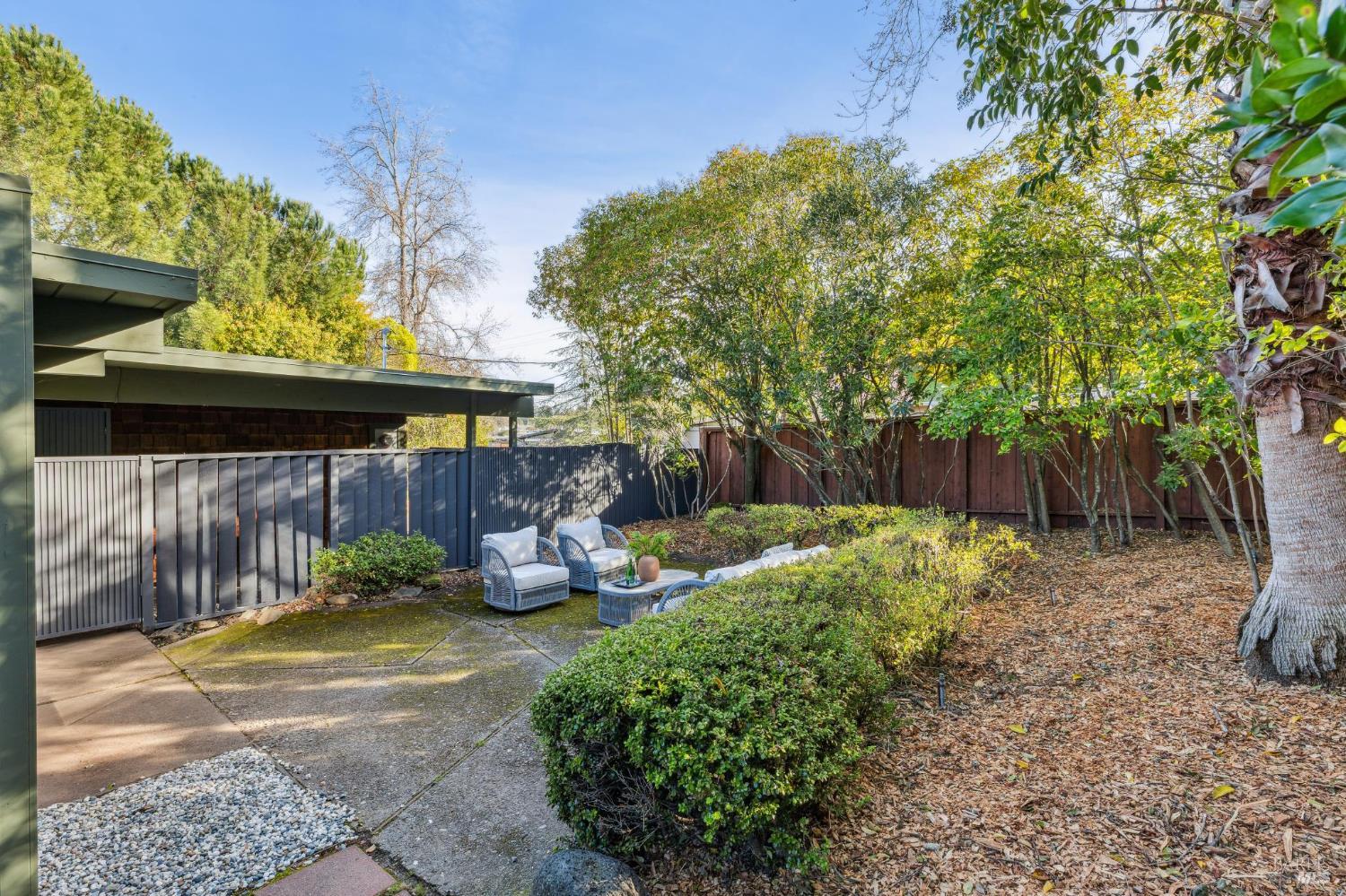 750 Montecillo Road