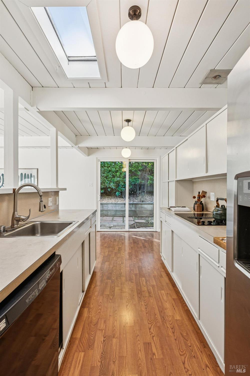 750 Montecillo Road