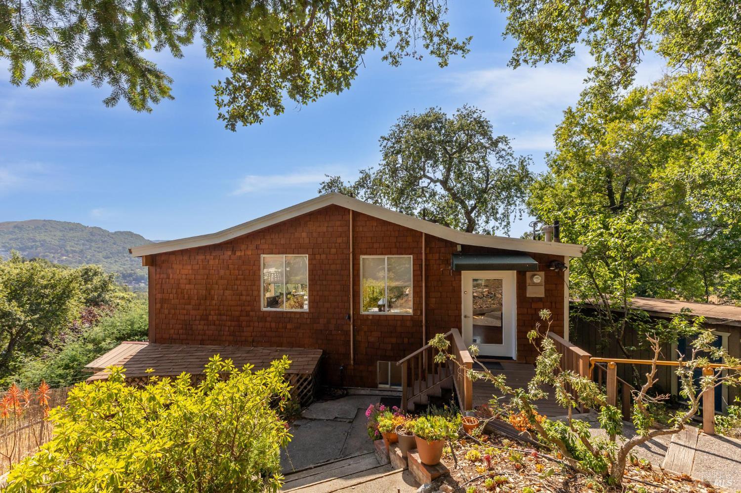 569 Sequoia Drive