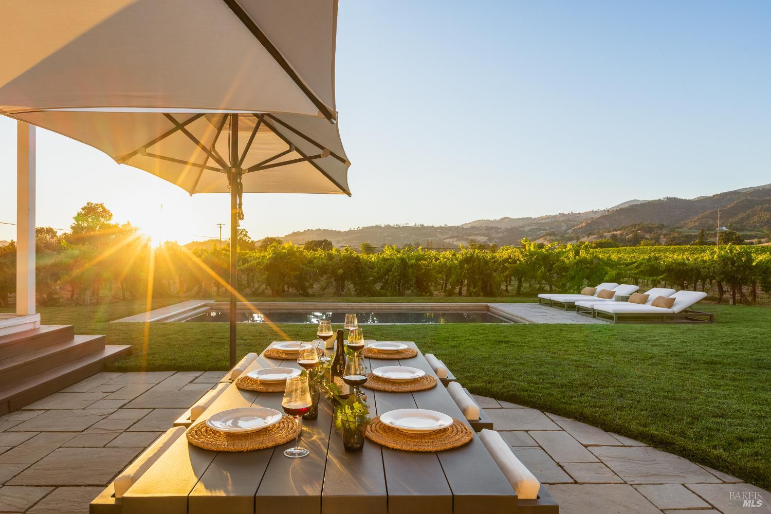 6476 Red Winery Road