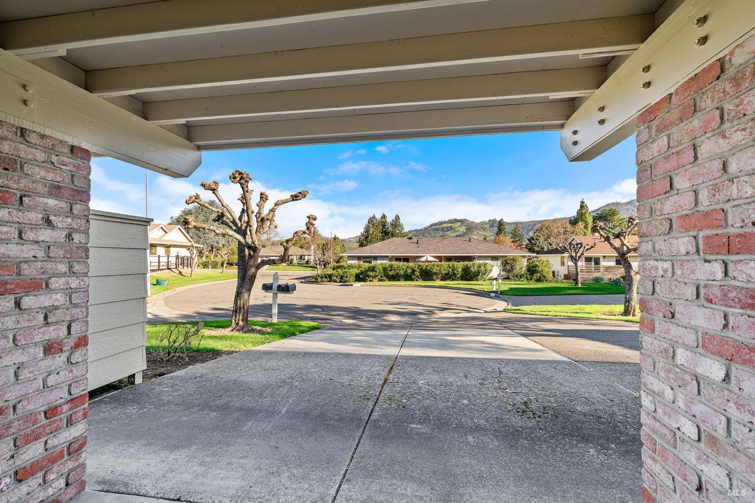 497 Oak Vista Place