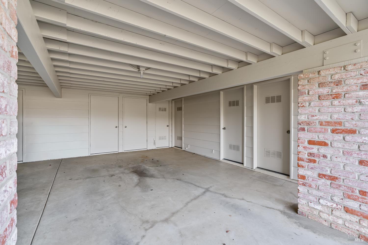 497 Oak Vista Place