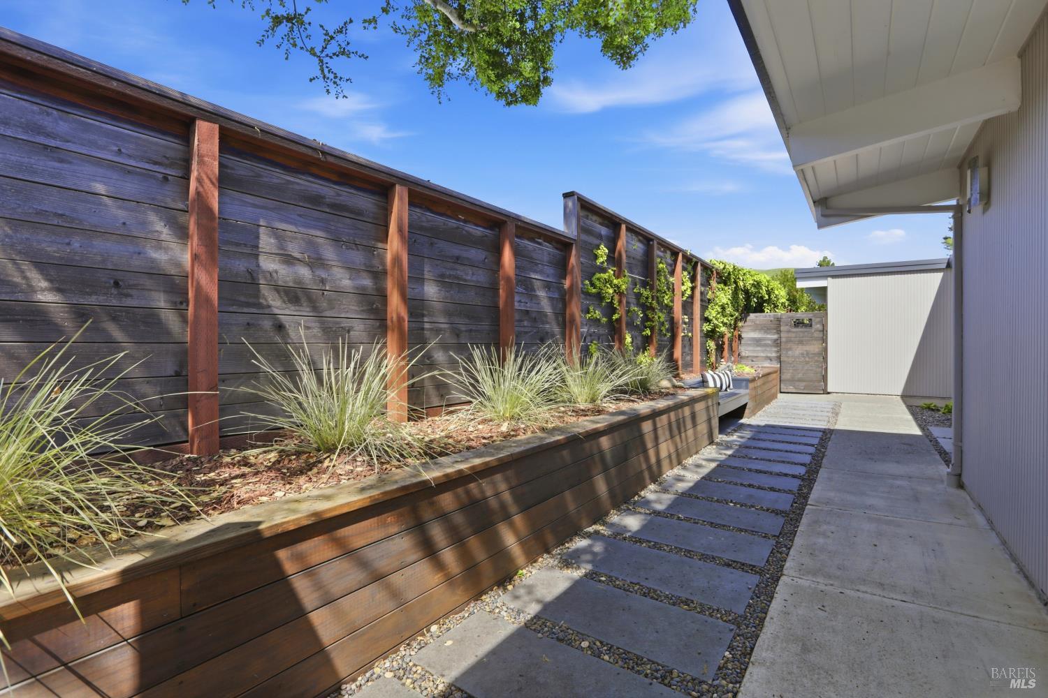 656 Bamboo Terrace