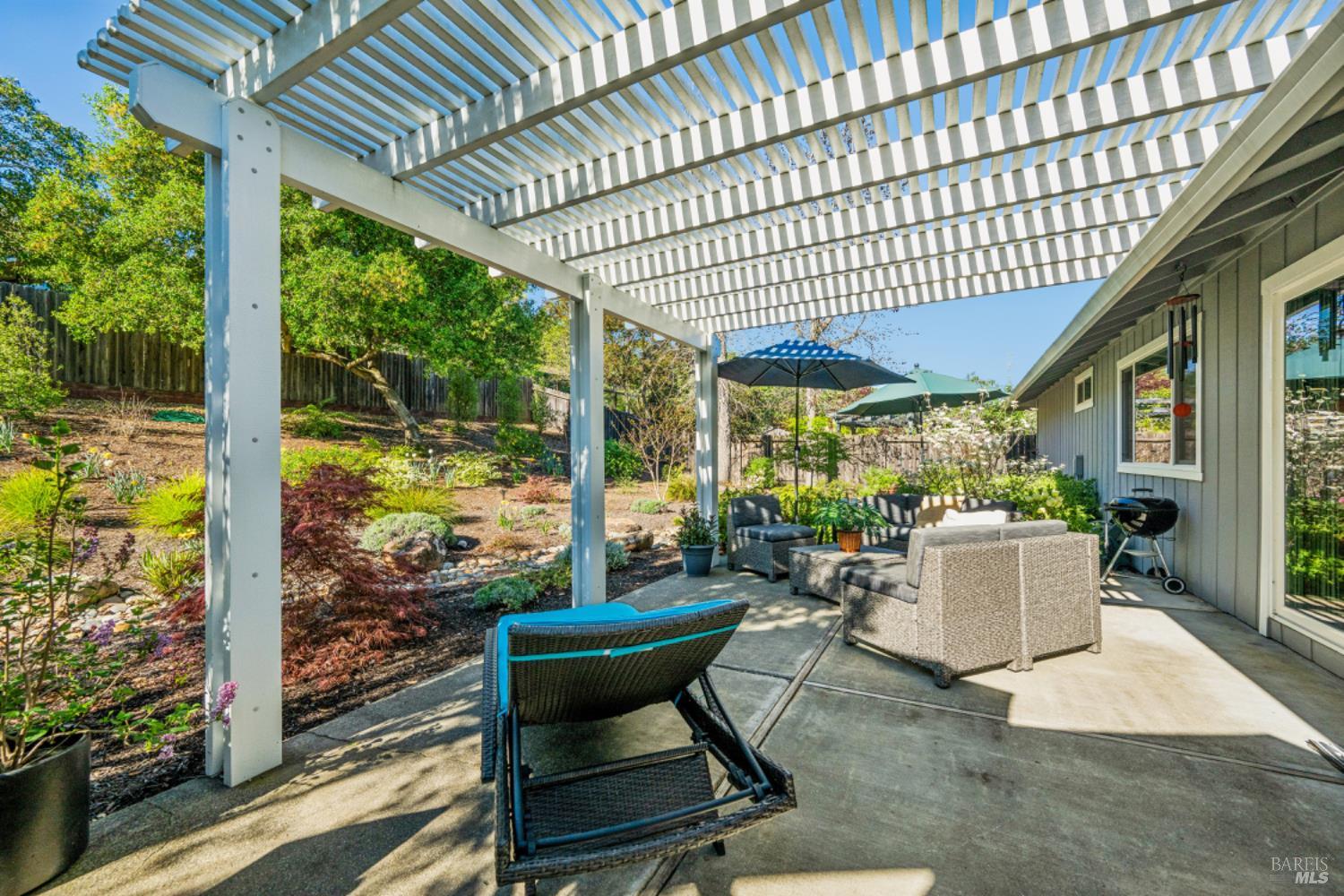 7284 Oakmont Drive