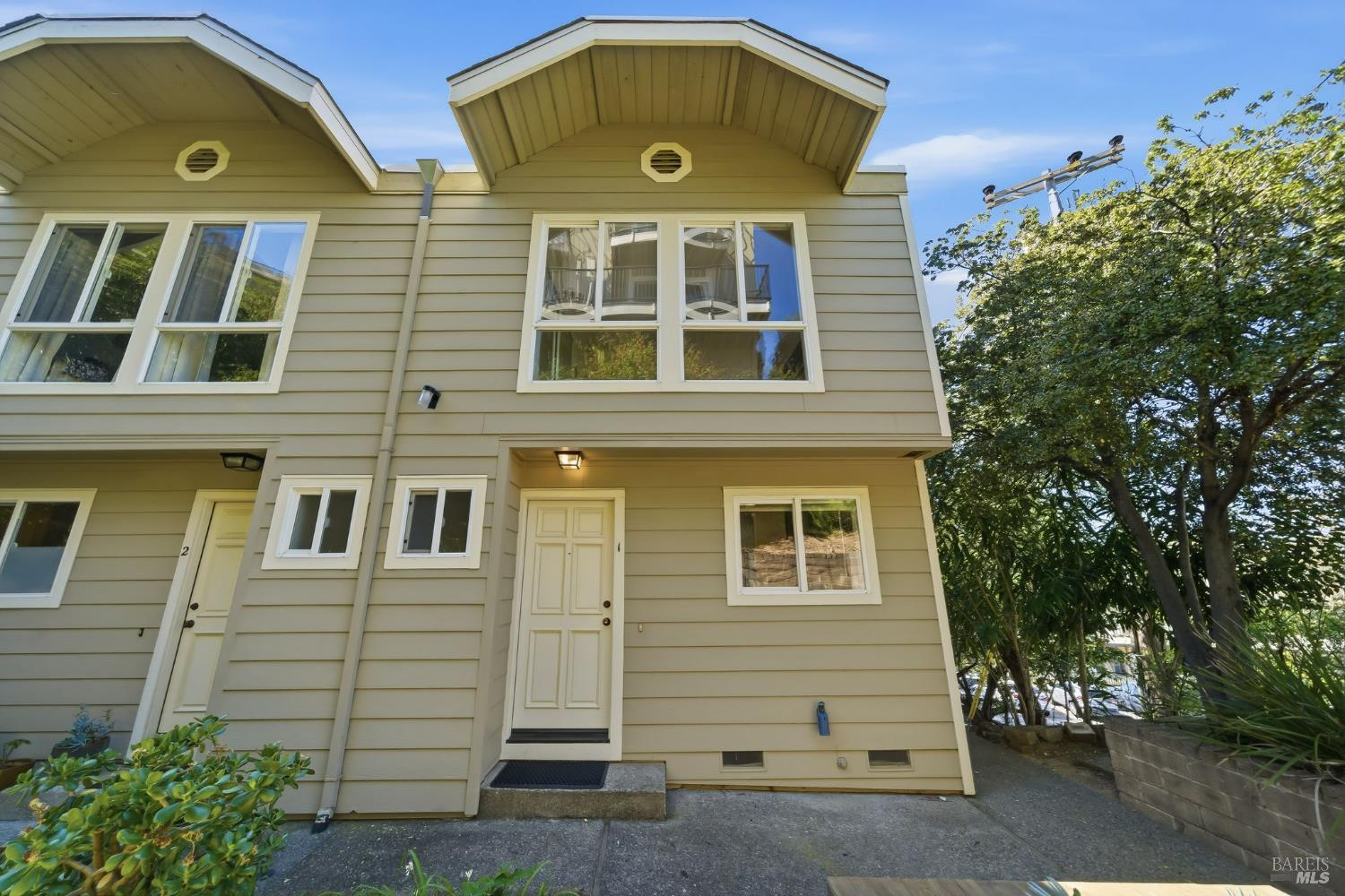 10 Professional Center Parkway # 1