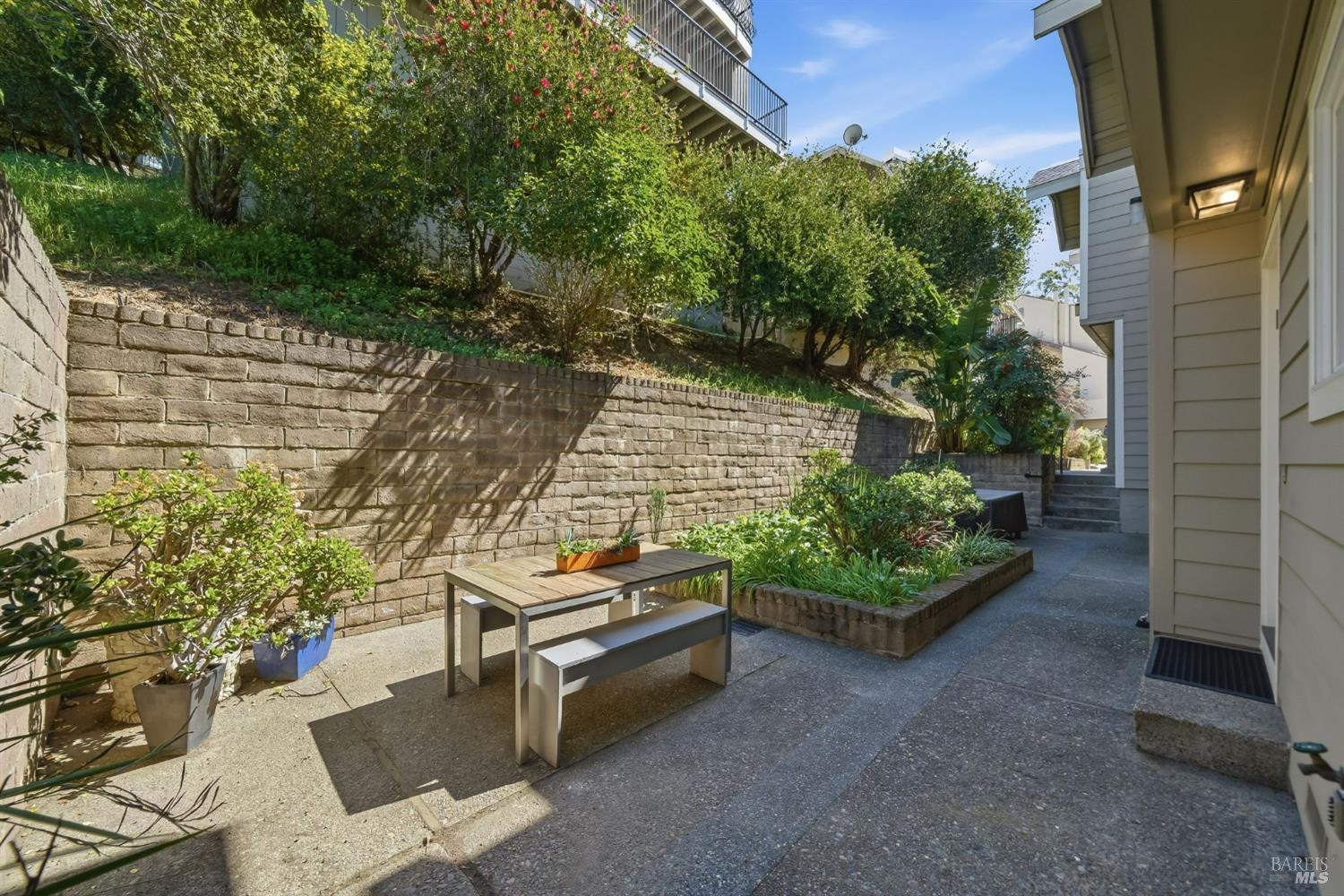 10 Professional Center Parkway # 1