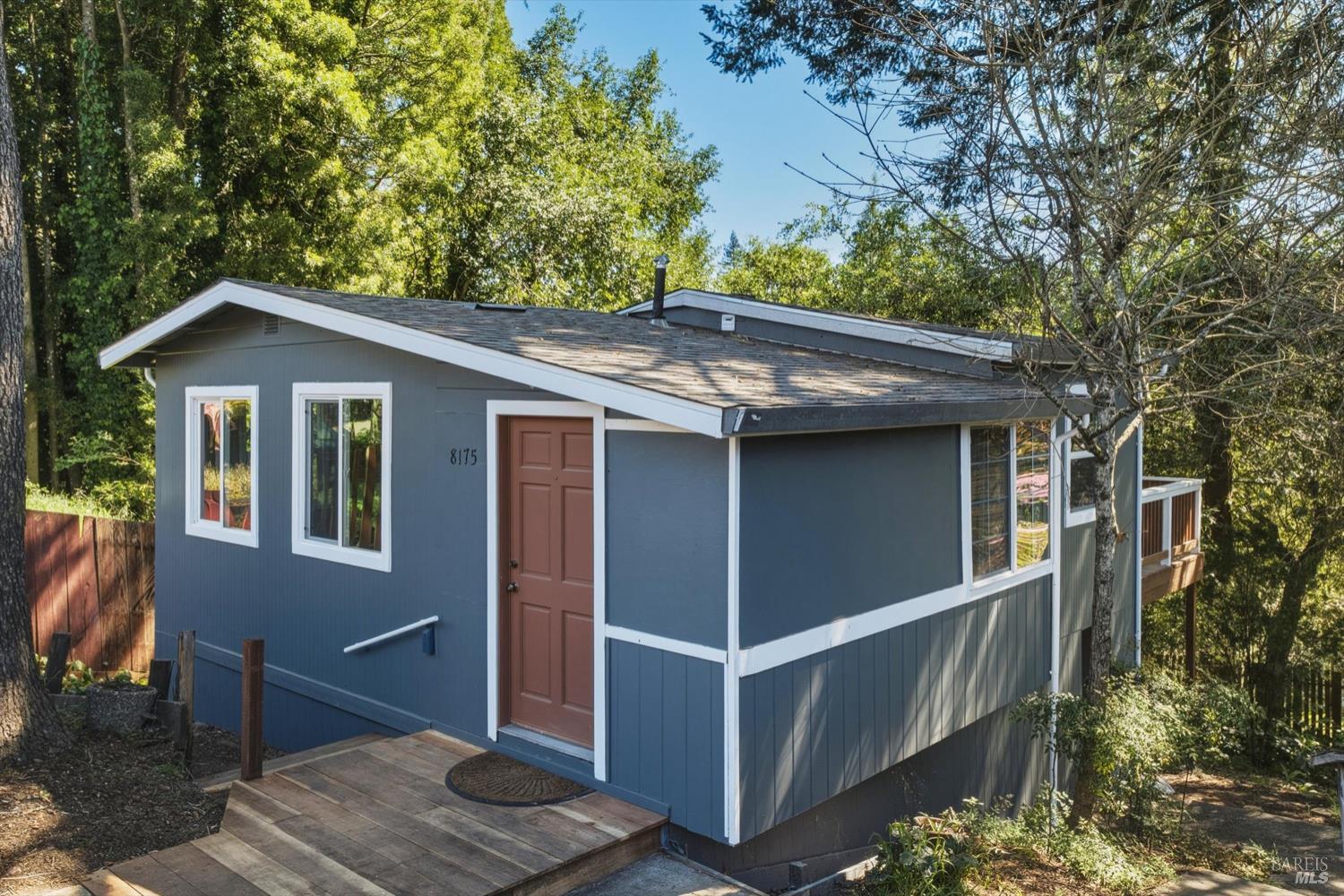 8175 Knoll Drive