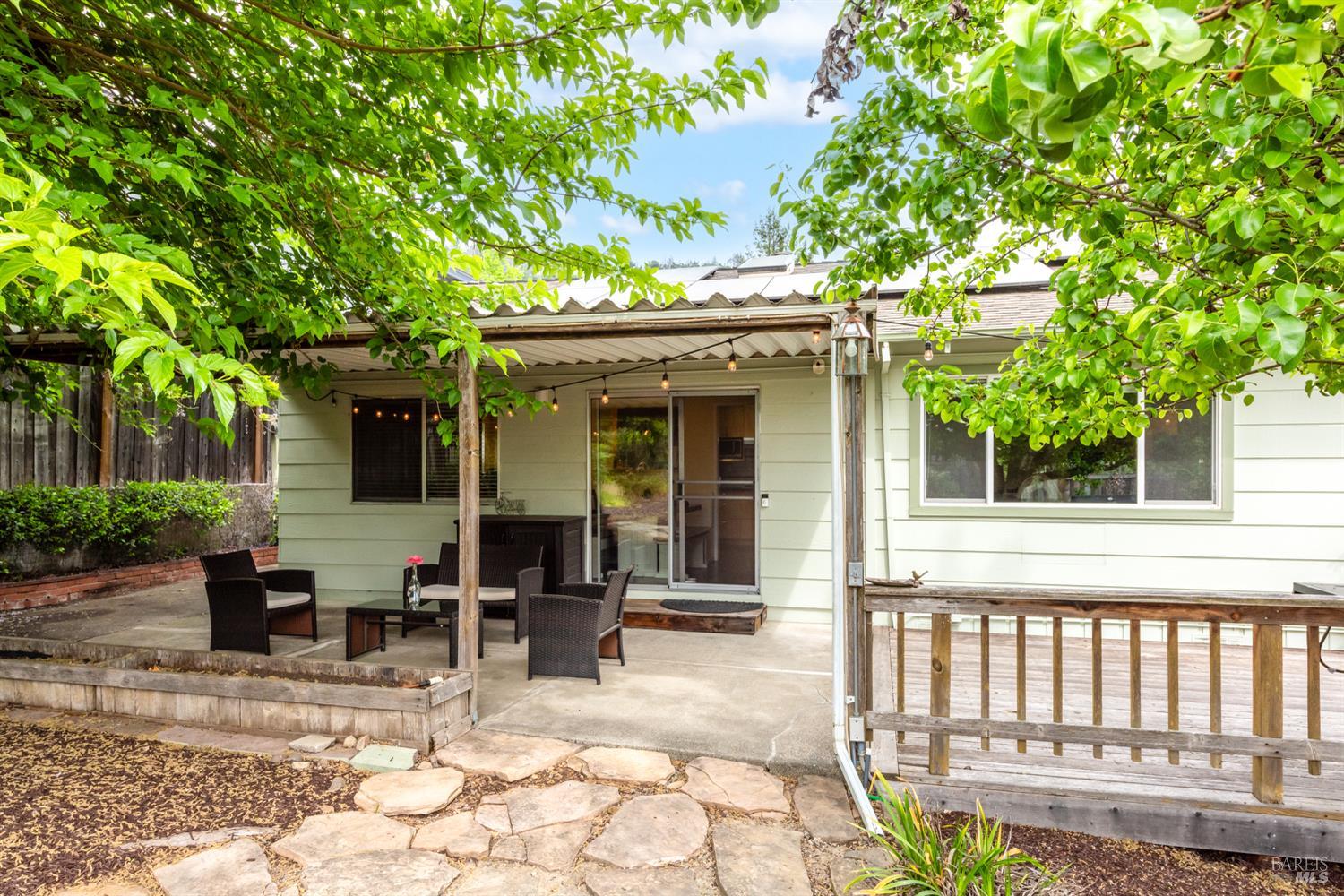 5642 Yerba Buena Road