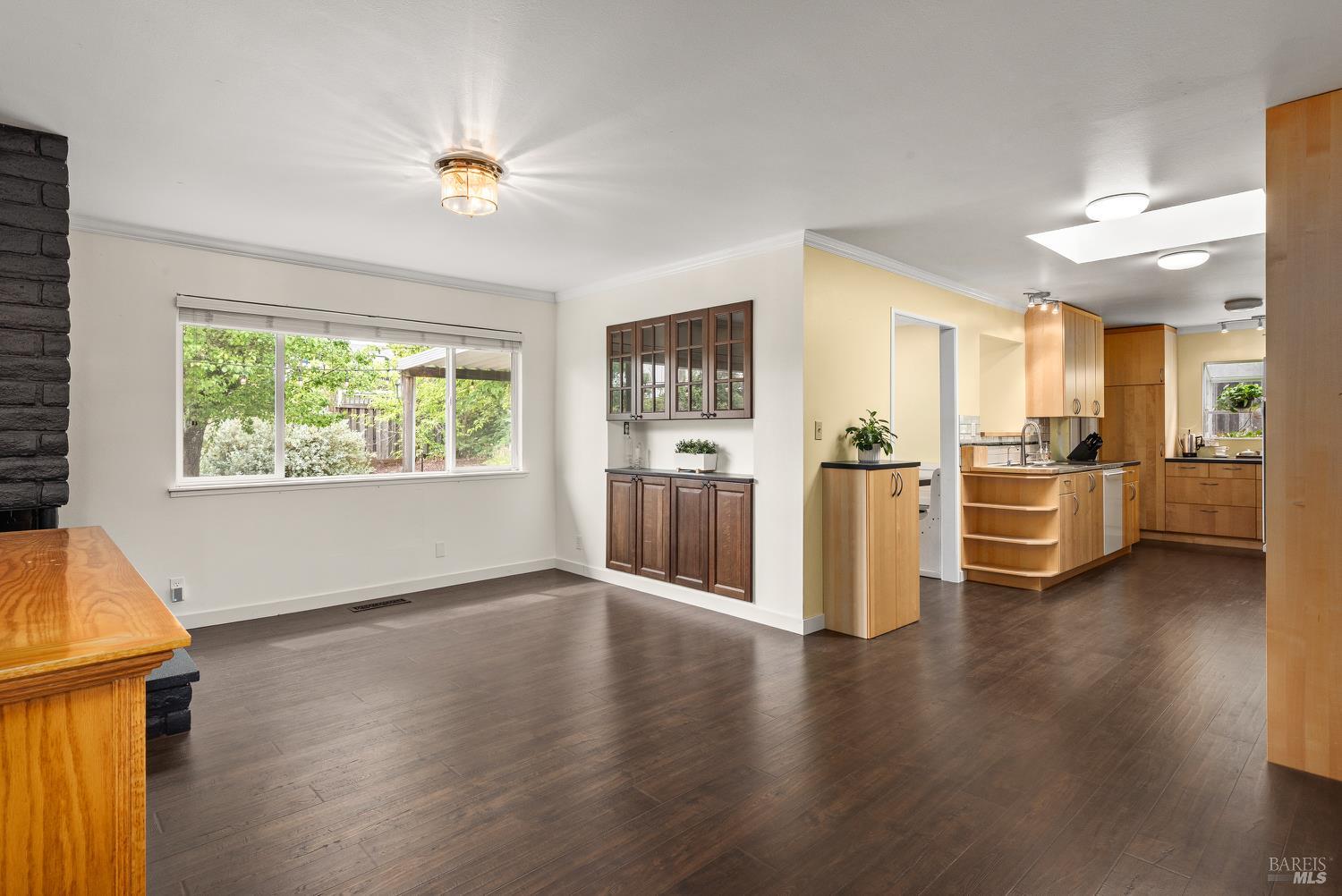 5642 Yerba Buena Road