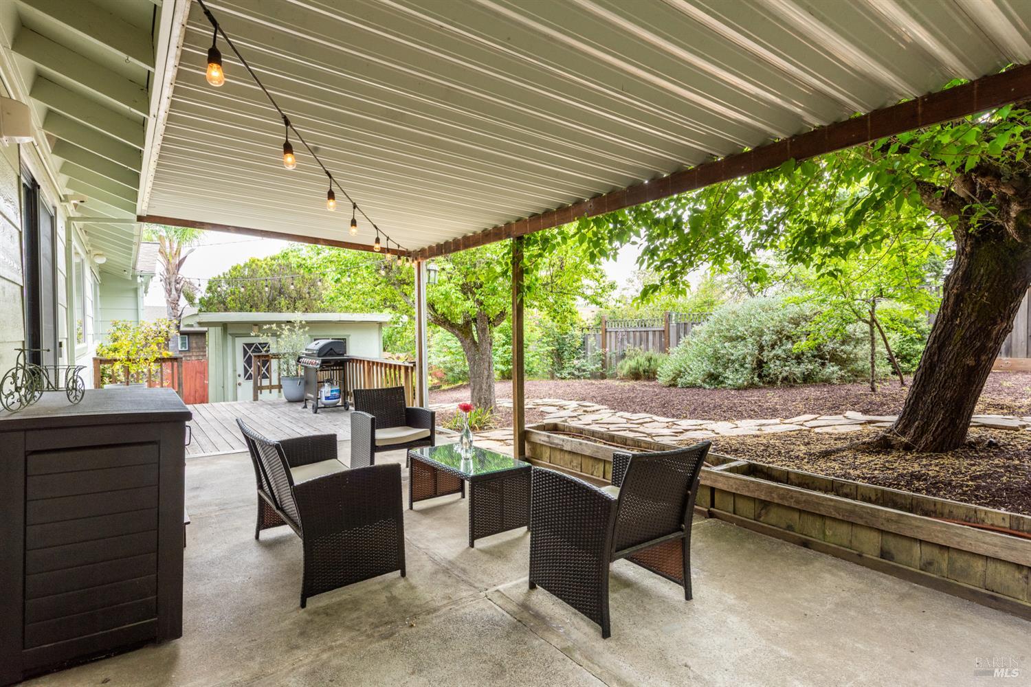 5642 Yerba Buena Road