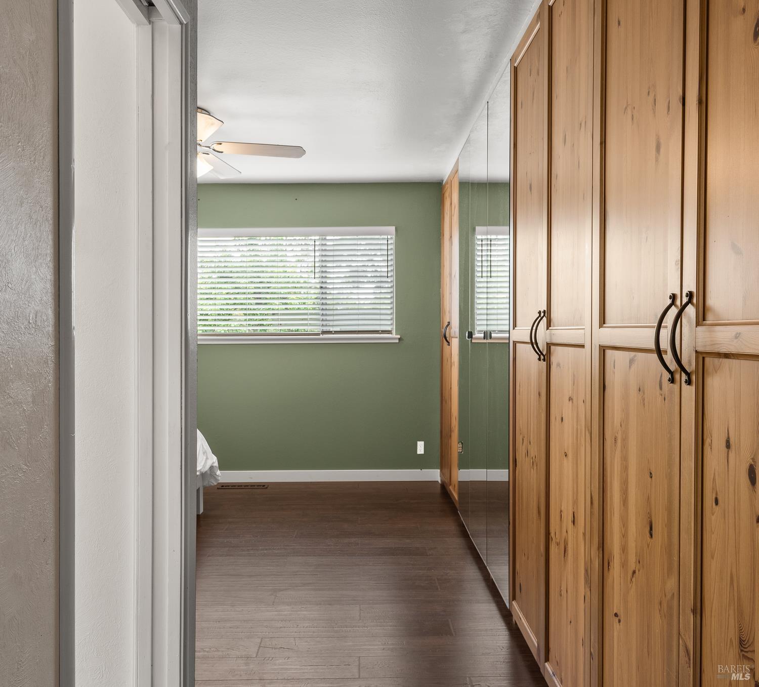 5642 Yerba Buena Road