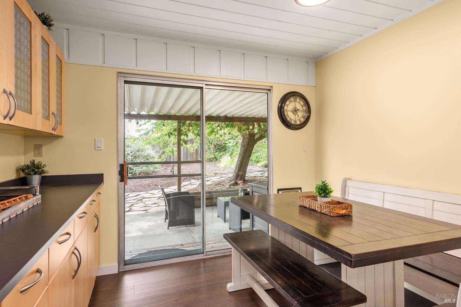 5642 Yerba Buena Road