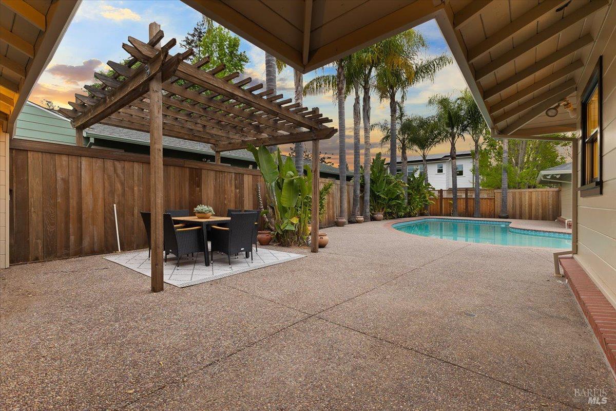 205 Alderbrook Drive