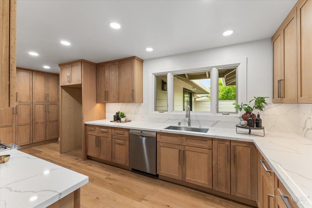 205 Alderbrook Drive