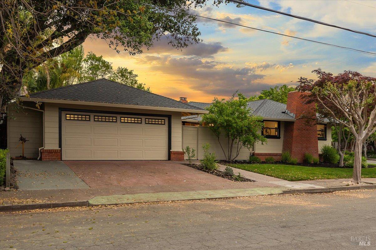 205 Alderbrook Drive