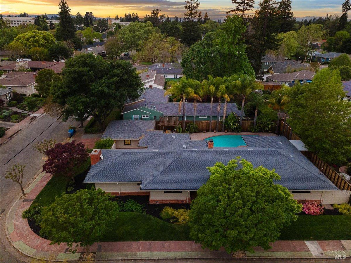 205 Alderbrook Drive