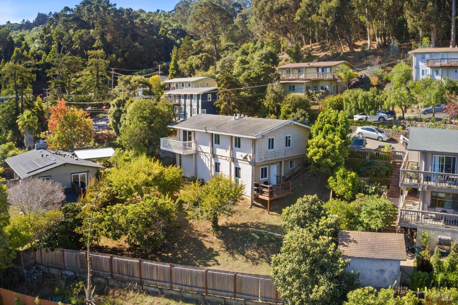 16 Dutton Court