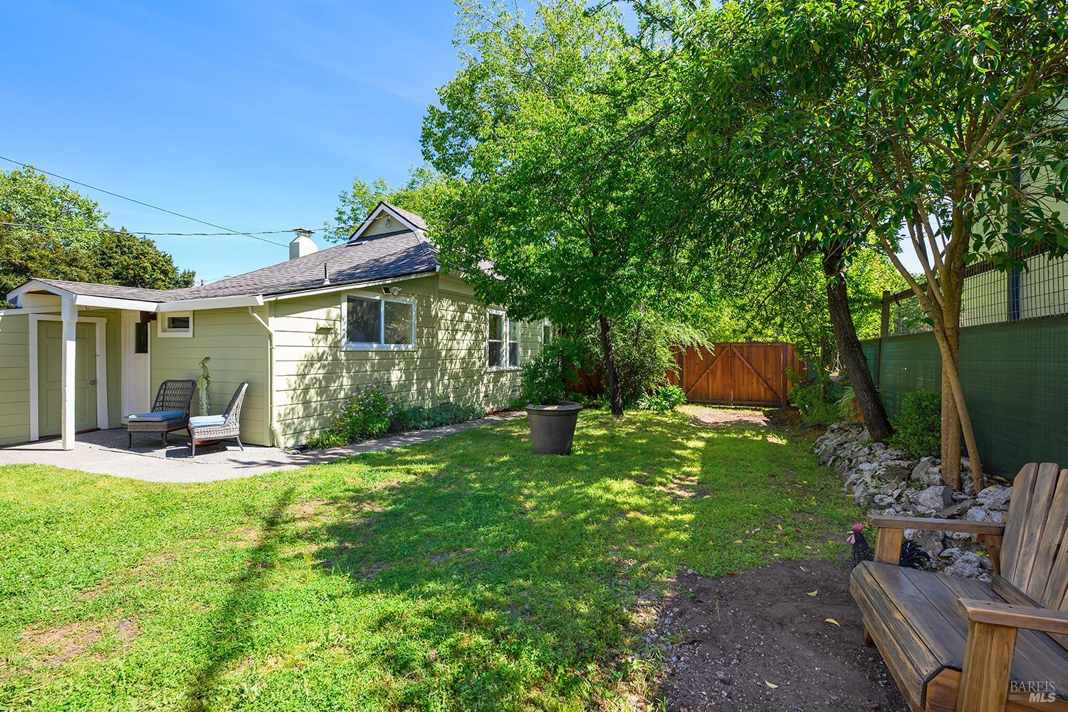 318 Petaluma Avenue