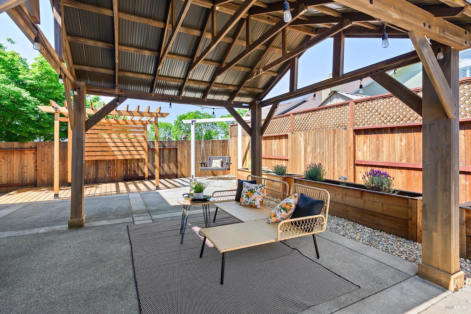 1504 Maria Place