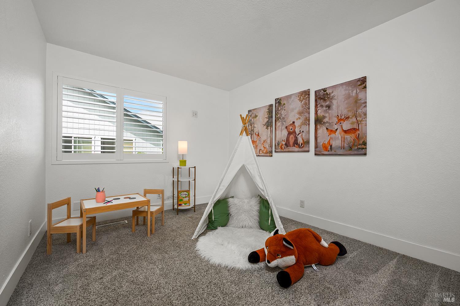 1504 Maria Place