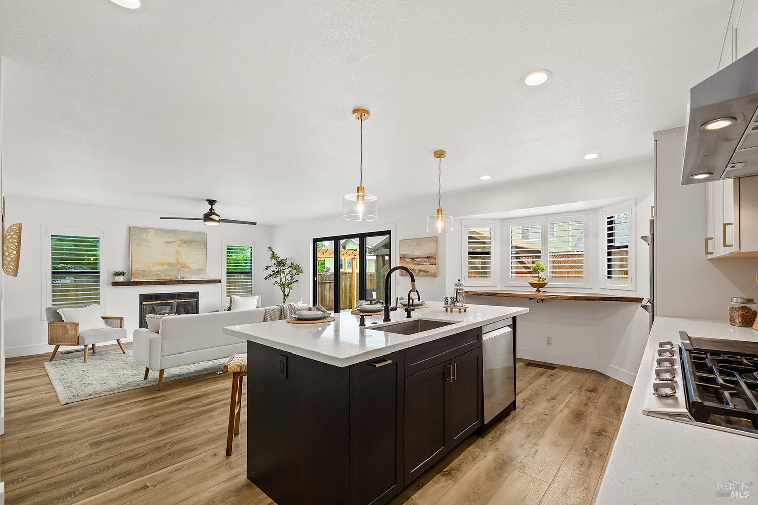 1504 Maria Place