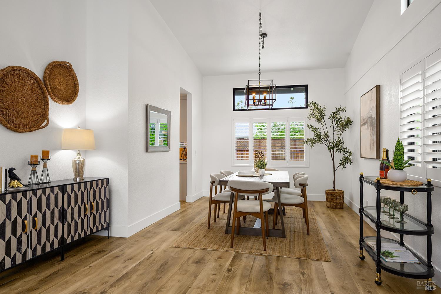 1504 Maria Place
