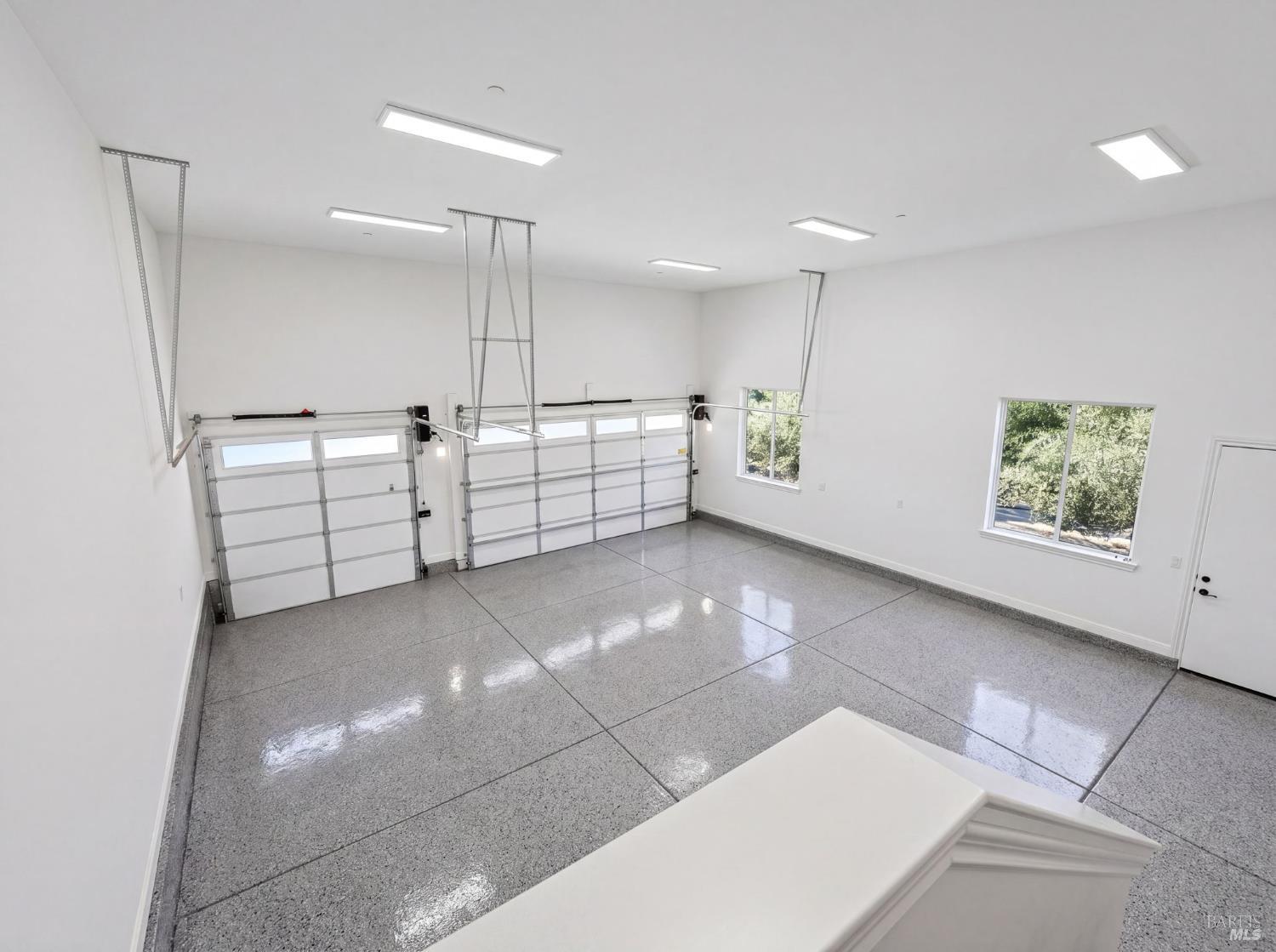3817 Moss Hollow Court