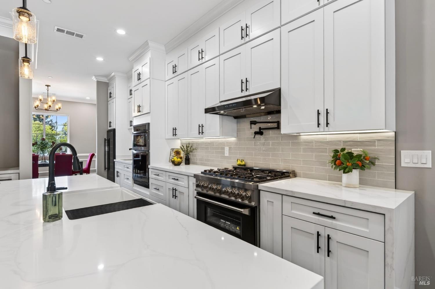 3817 Moss Hollow Court