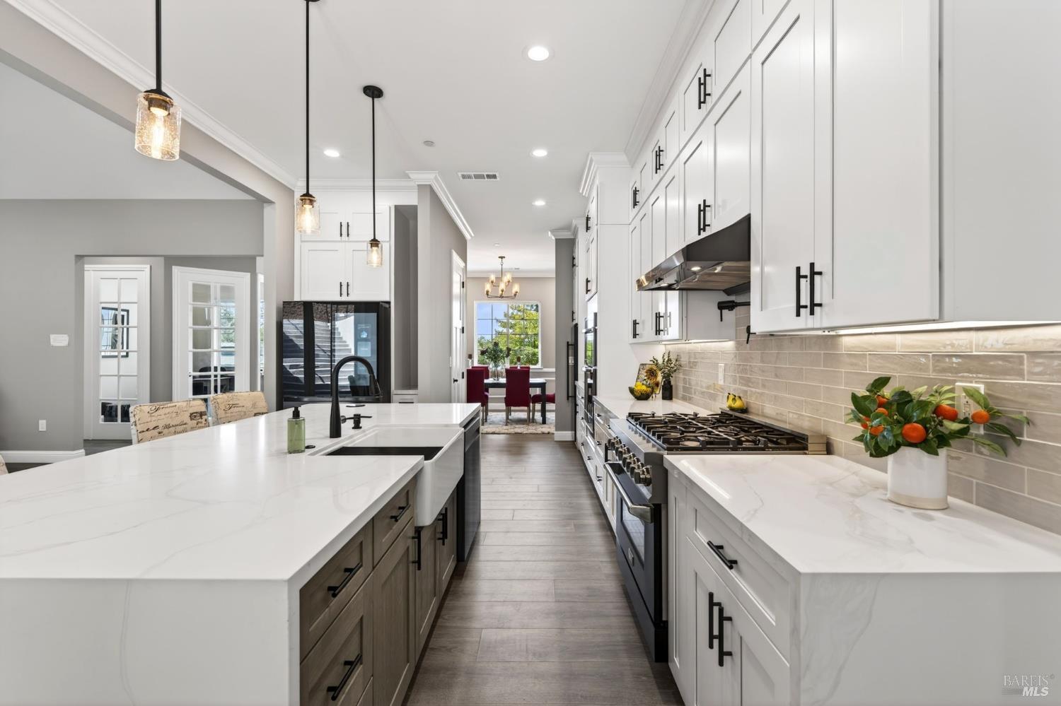 3817 Moss Hollow Court