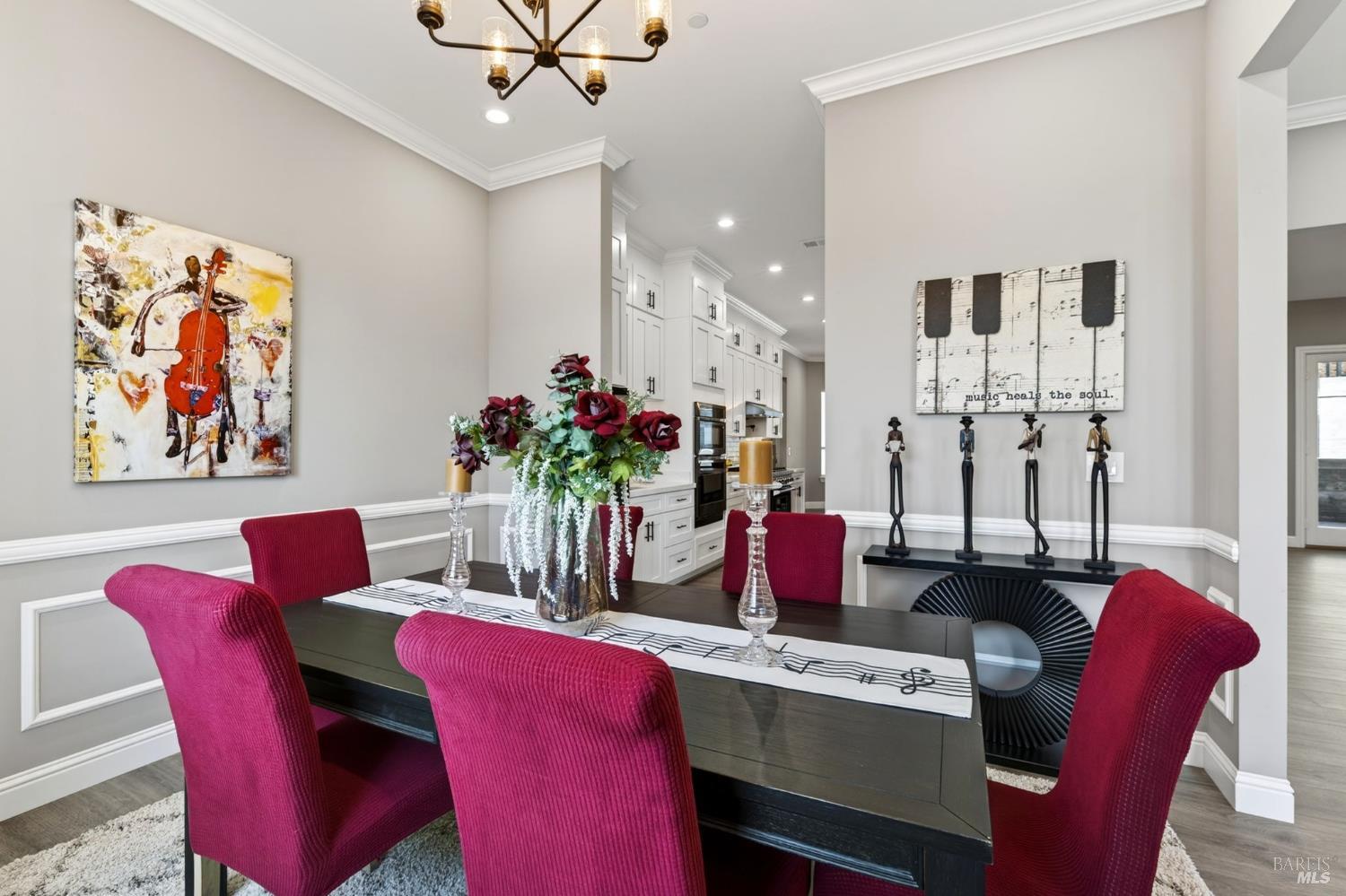 3817 Moss Hollow Court