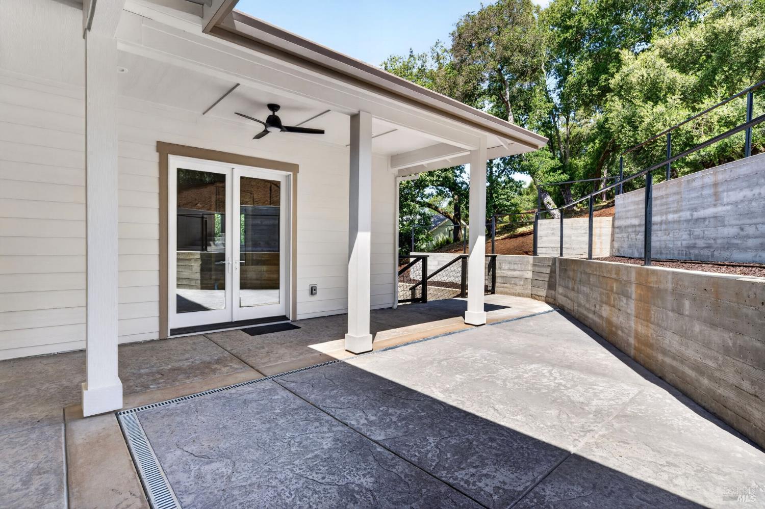 3817 Moss Hollow Court