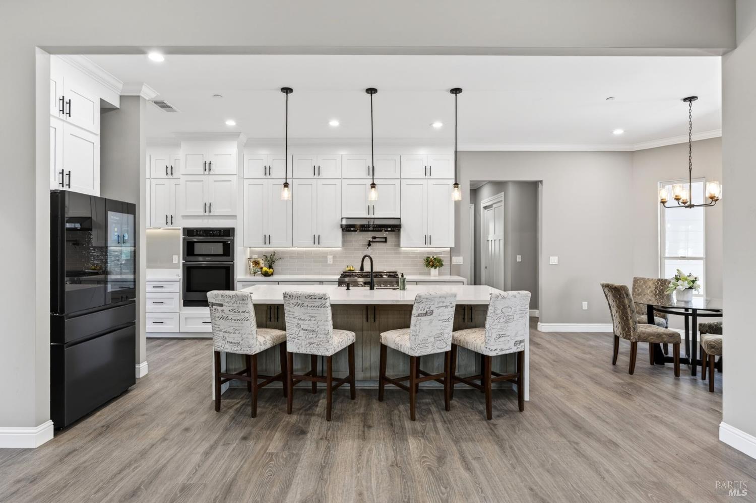 3817 Moss Hollow Court