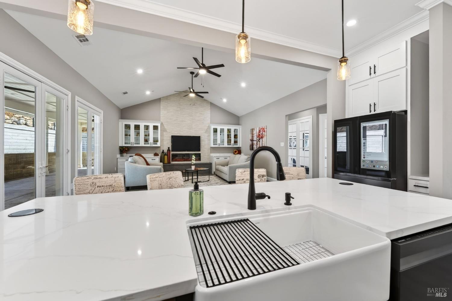 3817 Moss Hollow Court