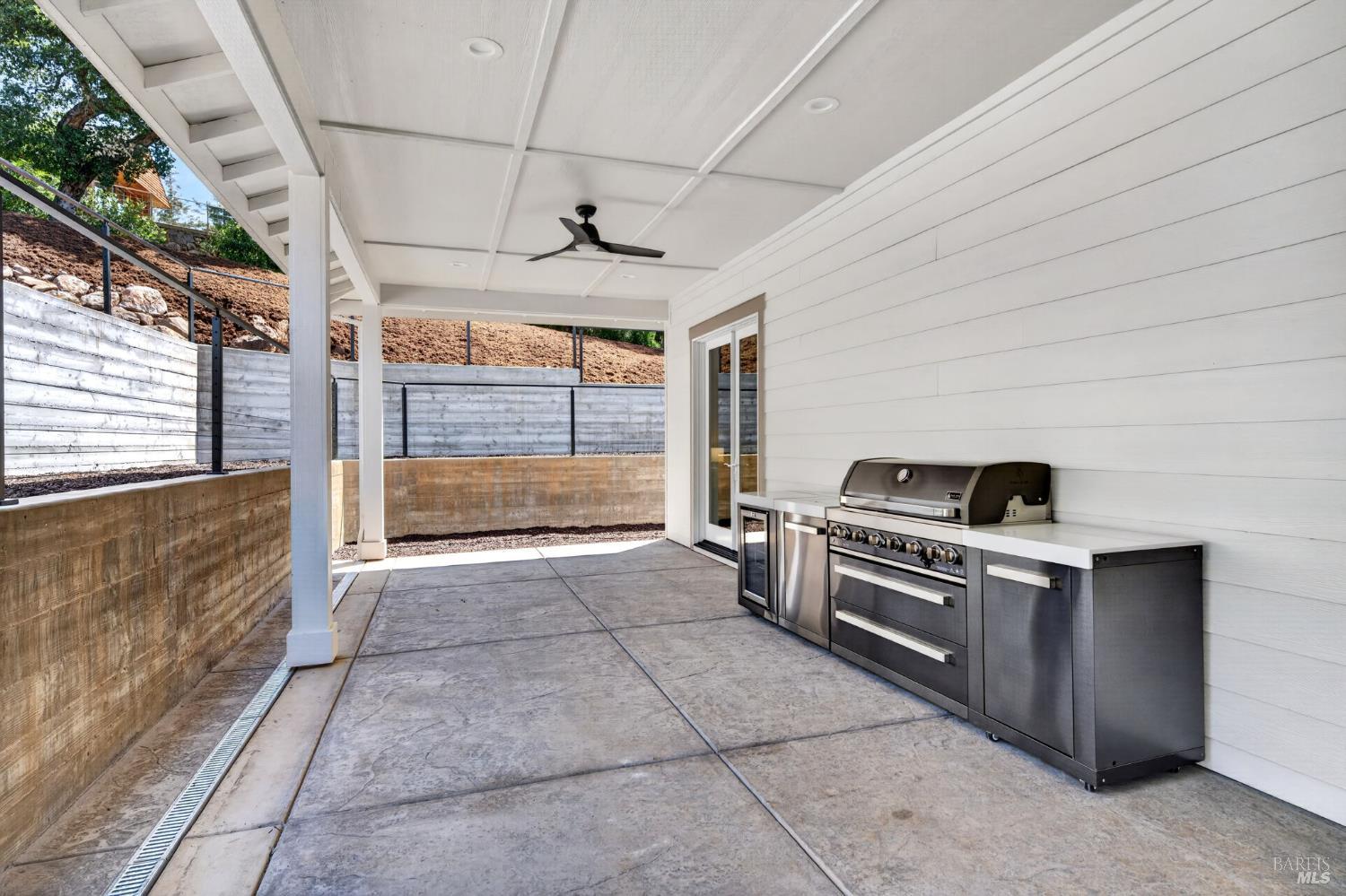 3817 Moss Hollow Court