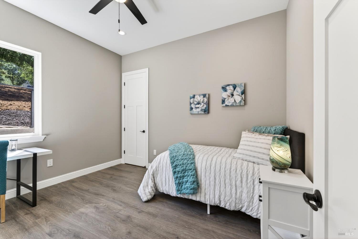 3817 Moss Hollow Court