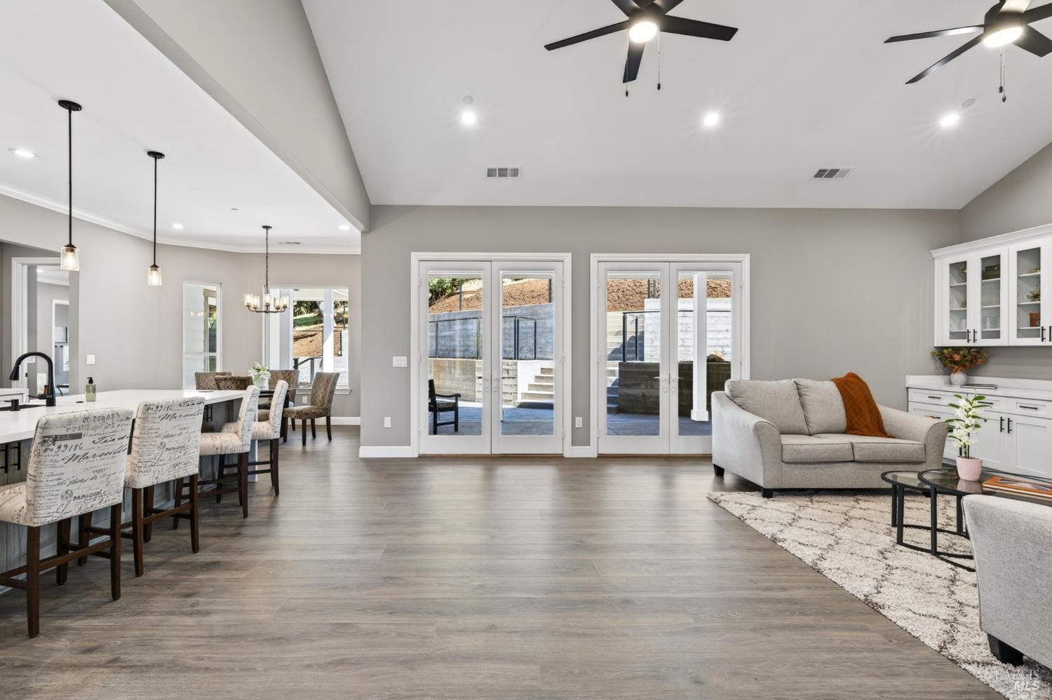 3817 Moss Hollow Court