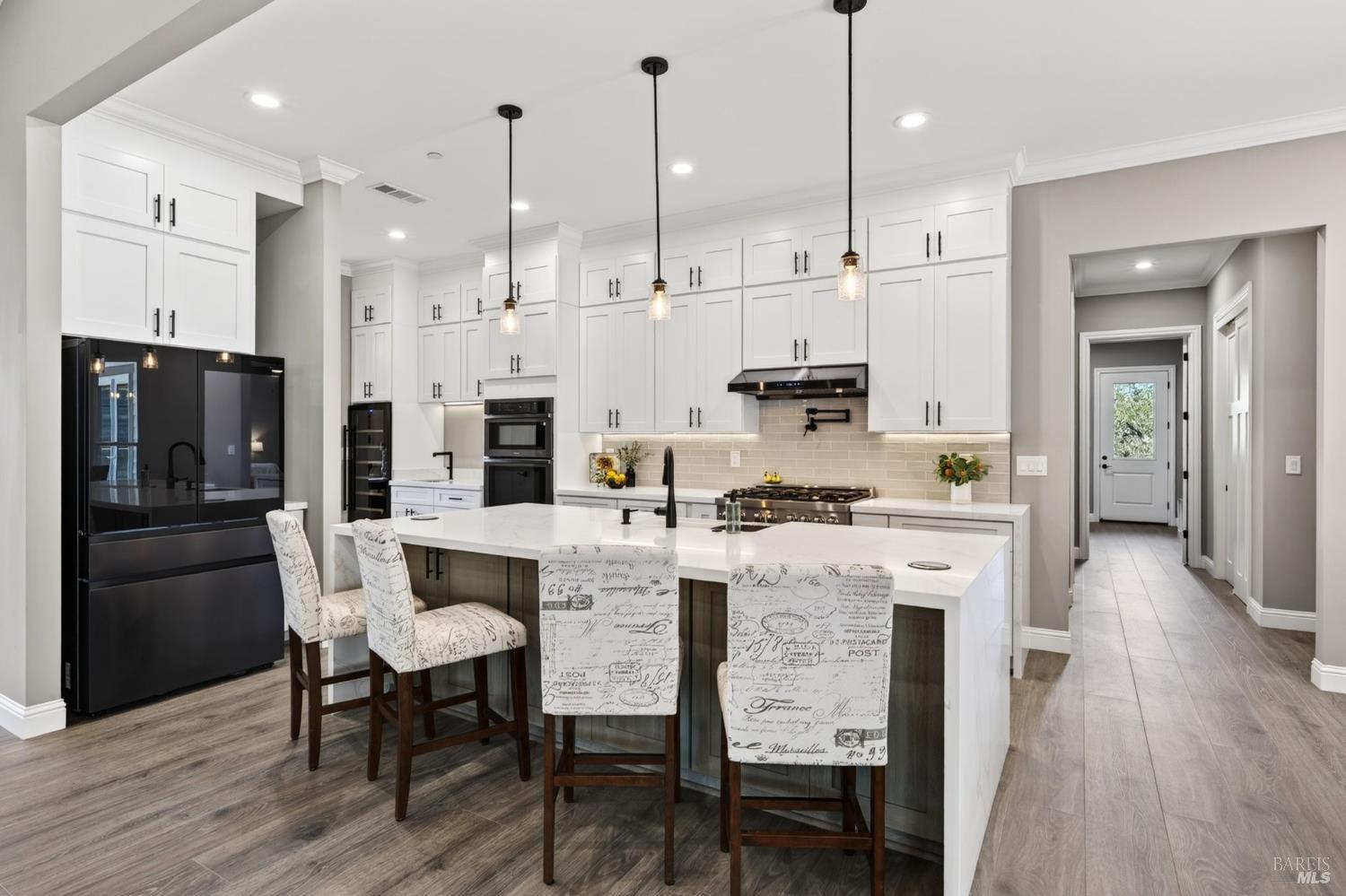 3817 Moss Hollow Court