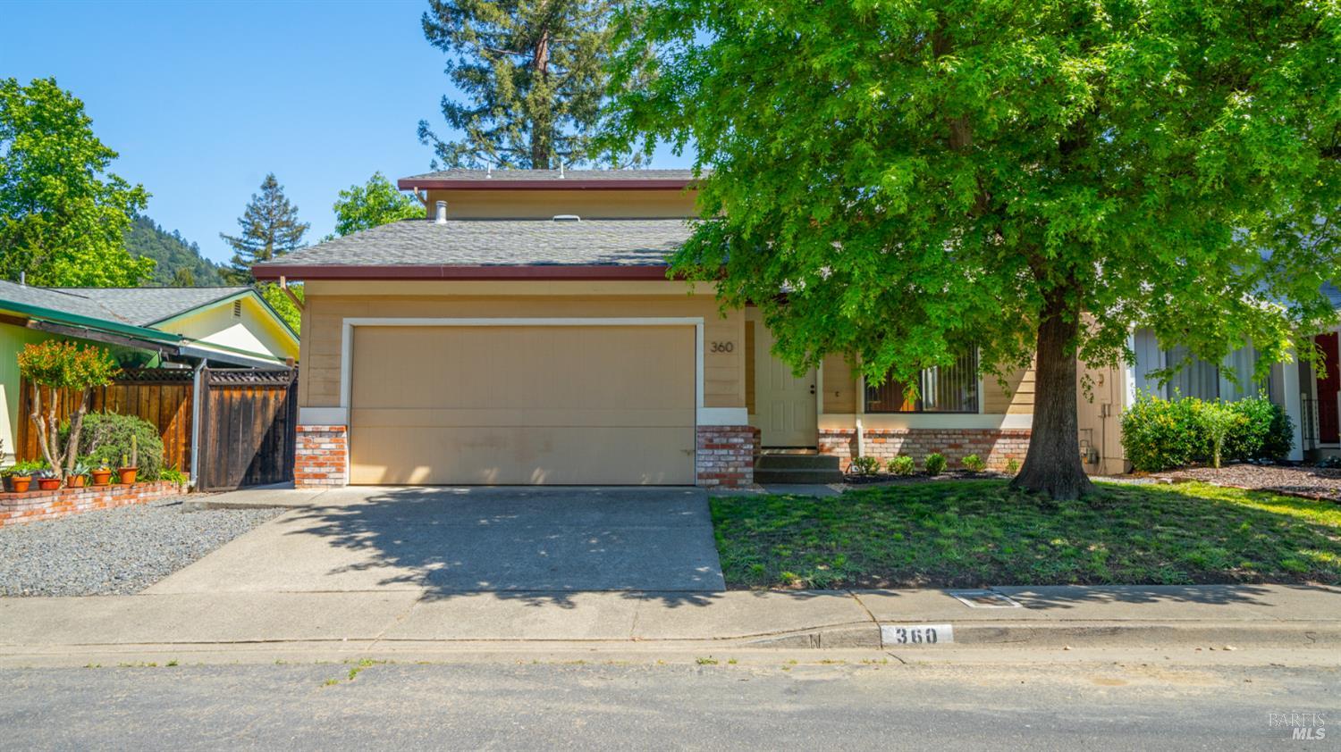 360 Raven Court