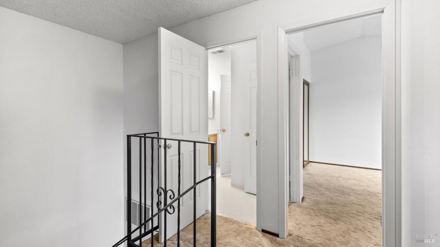 360 Raven Court