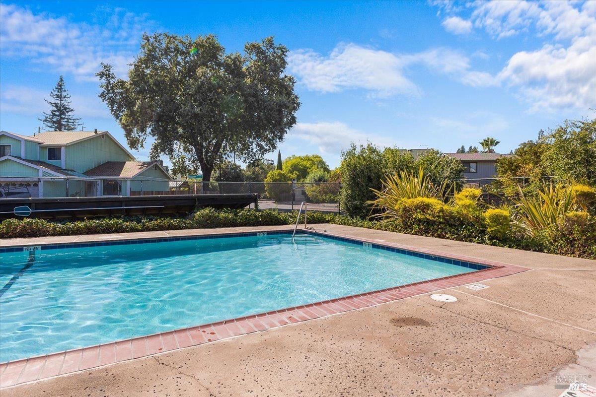 360 Raven Court