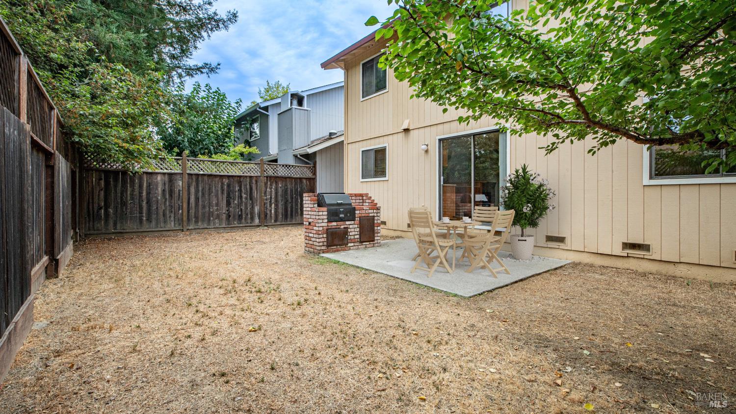 360 Raven Court