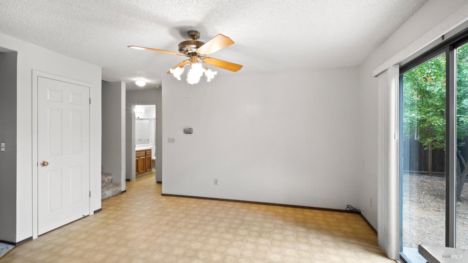 360 Raven Court
