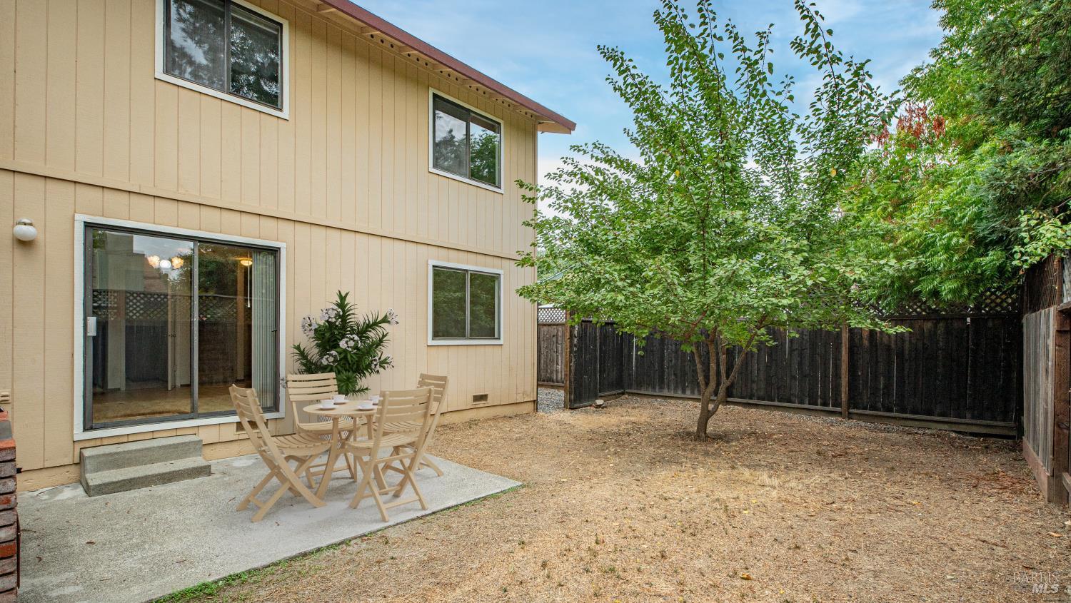 360 Raven Court