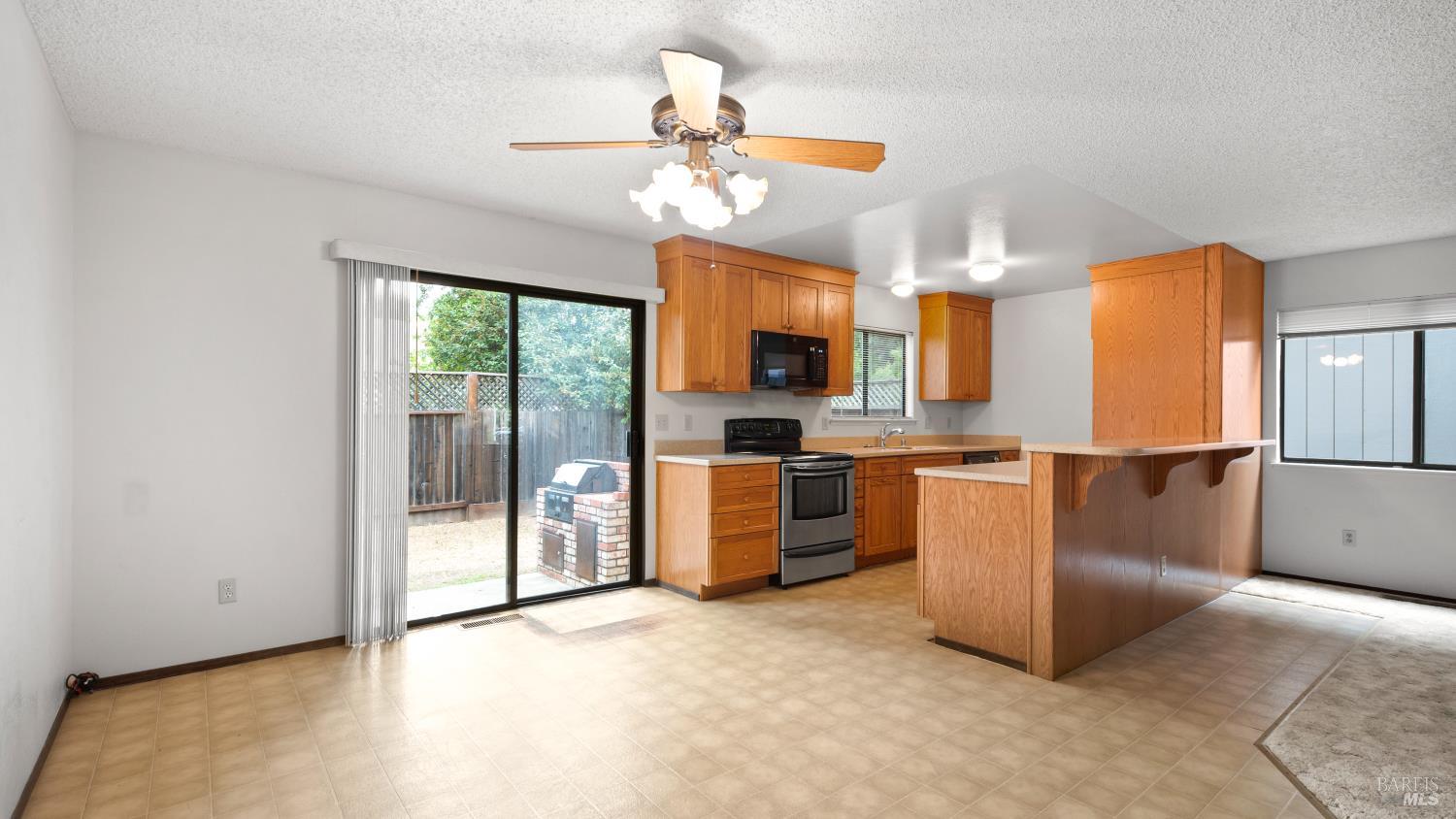 360 Raven Court