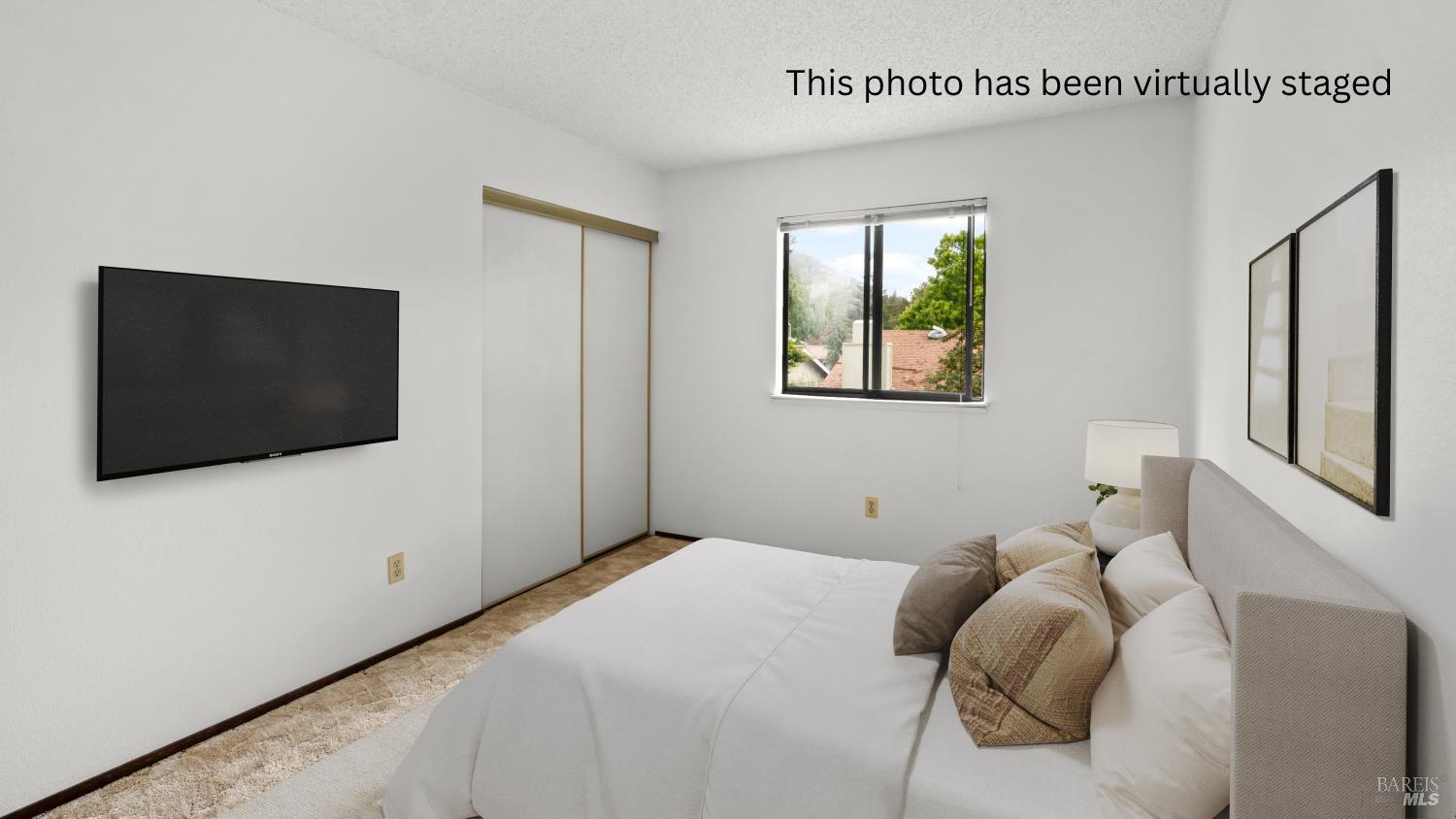 360 Raven Court