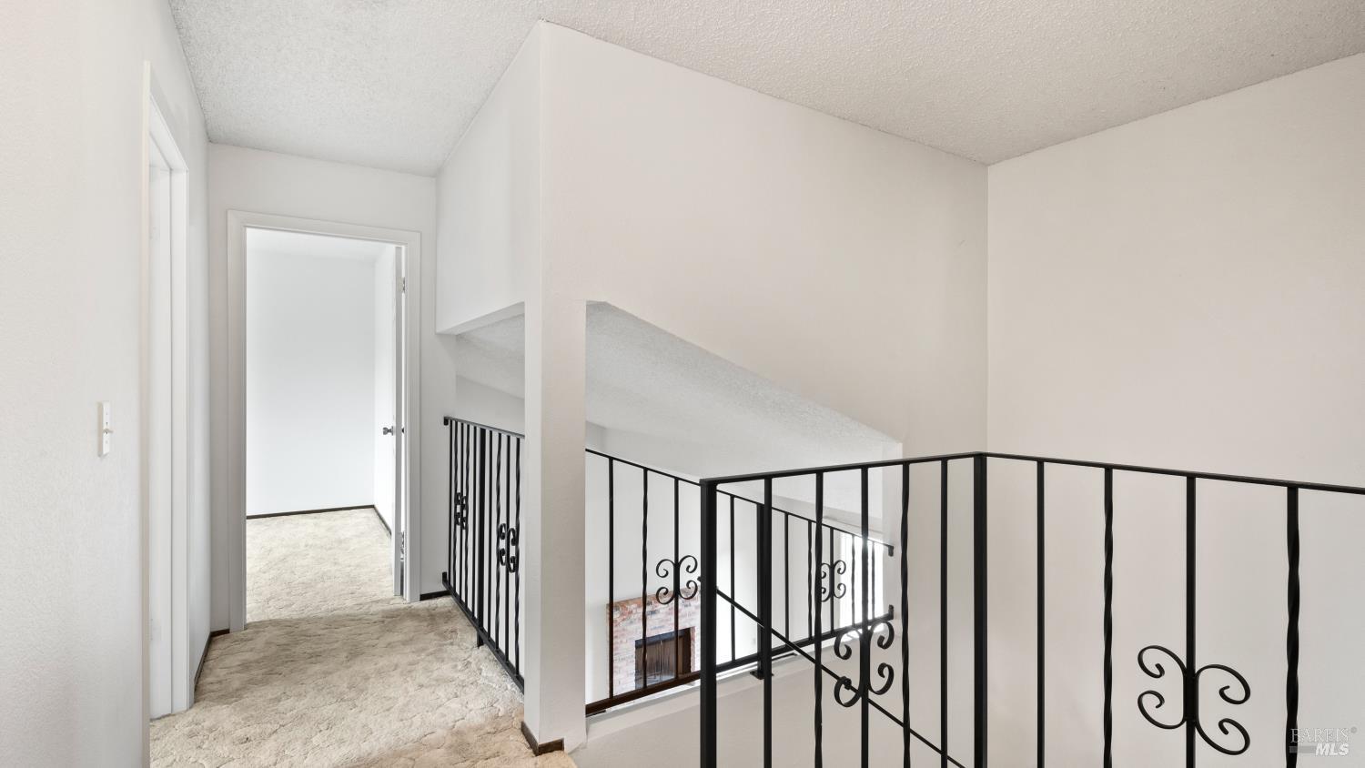 360 Raven Court