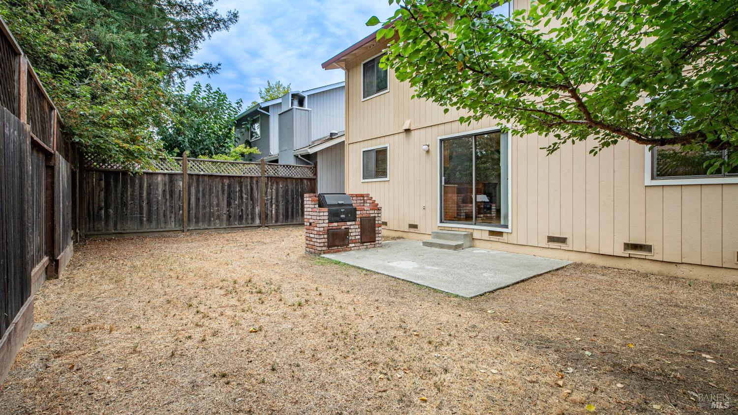 360 Raven Court